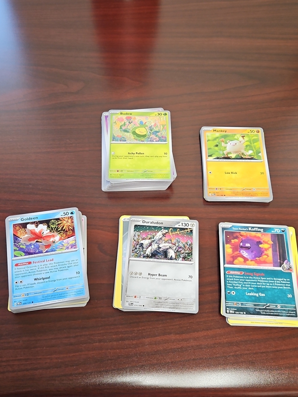 Pokemon Trading Card Lot 100+ Cards